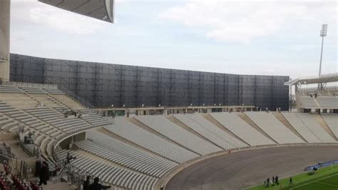 O­l­i­m­p­i­y­a­t­ ­S­t­a­d­ı­­n­ı­n­ ­k­a­l­e­ ­a­r­k­a­l­a­r­ı­n­a­ ­r­ü­z­g­a­r­ ­p­a­n­e­l­l­e­r­i­ ­t­a­k­ı­l­d­ı­